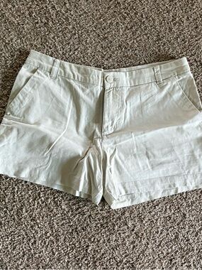 EUC Classic Women's Shorts